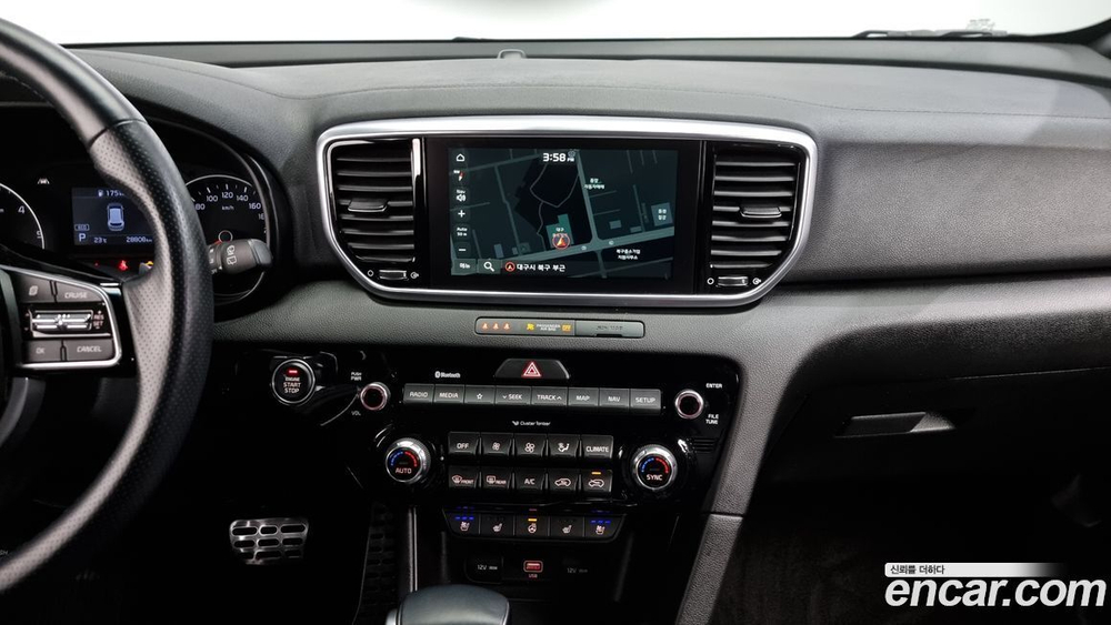 Kia Sportage The Bold Дизель 2.0 2WD (11.2019)
