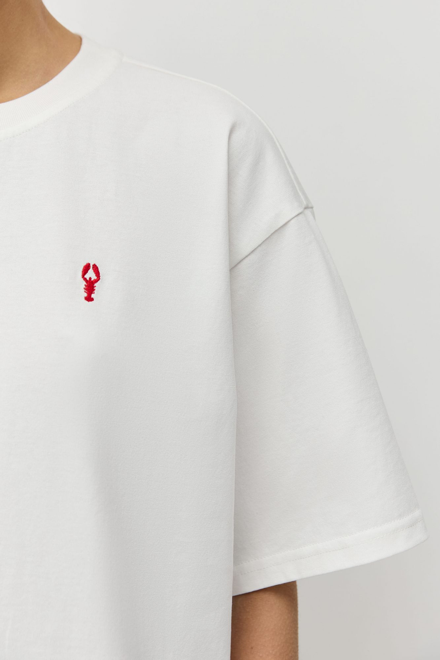 Футболка Around Lobster Club