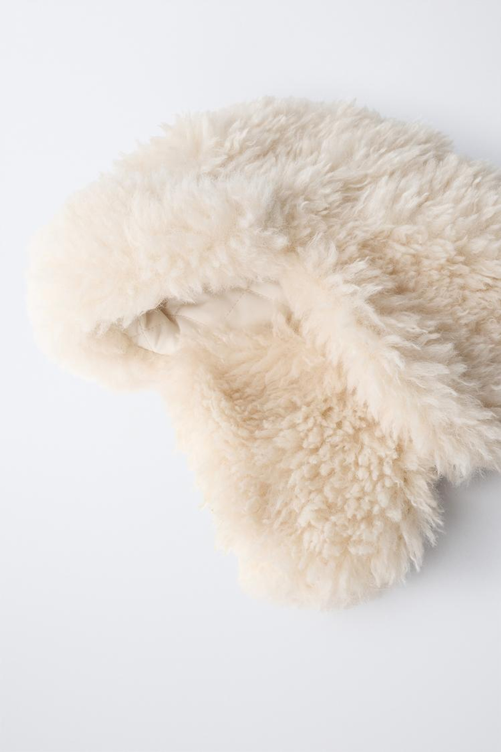 ZARA ШАПКА-УШАНКА, ЦВЕТ ЛЬДА