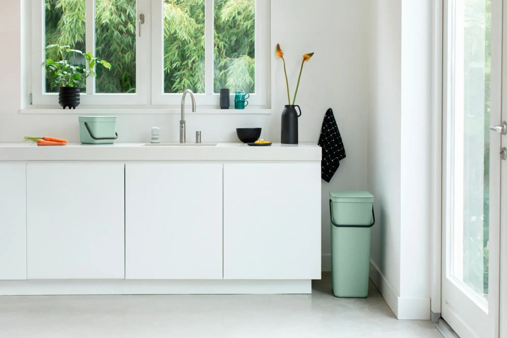 Brabantia Контейнер для сортировки мусора Sort & Go 6л Jade Green