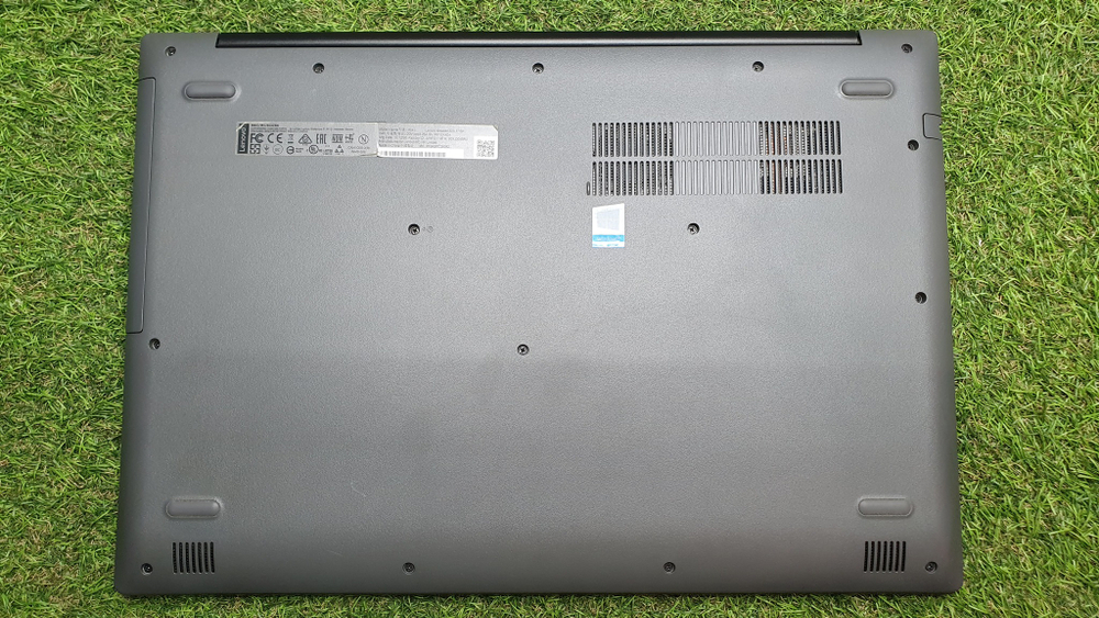 Ноутбук Lenovo i3-6/8 Gb/920MX 2 ГБ/IdeaPad 320-17ISK [80xj0044ru]/Windows 10