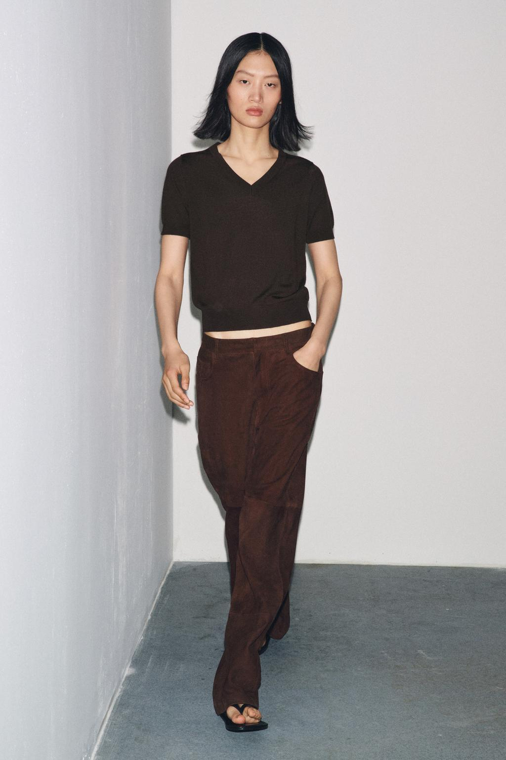 ZARA ТОП ИЗ 100% ШЕРСТИ С КОРОТКИМИ РУКАВАМИ, ТЕМНО-КОРИЧНЕВЫЙ