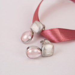 Серьги Silk  с Розовым Кварцем
