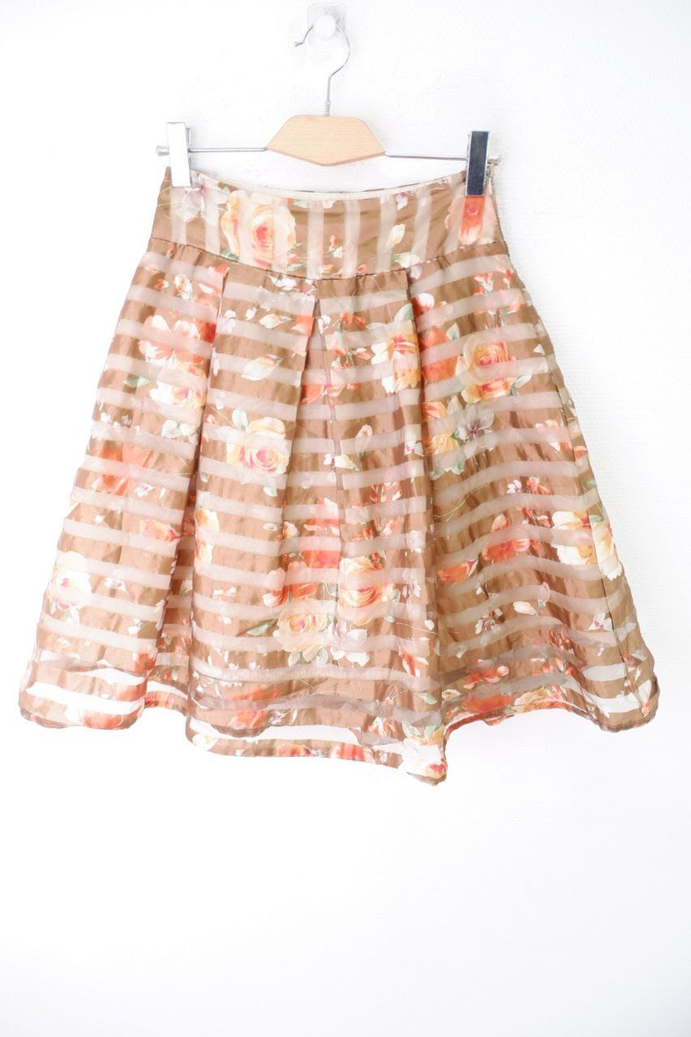 Юбка красивая с цветами 44 размер