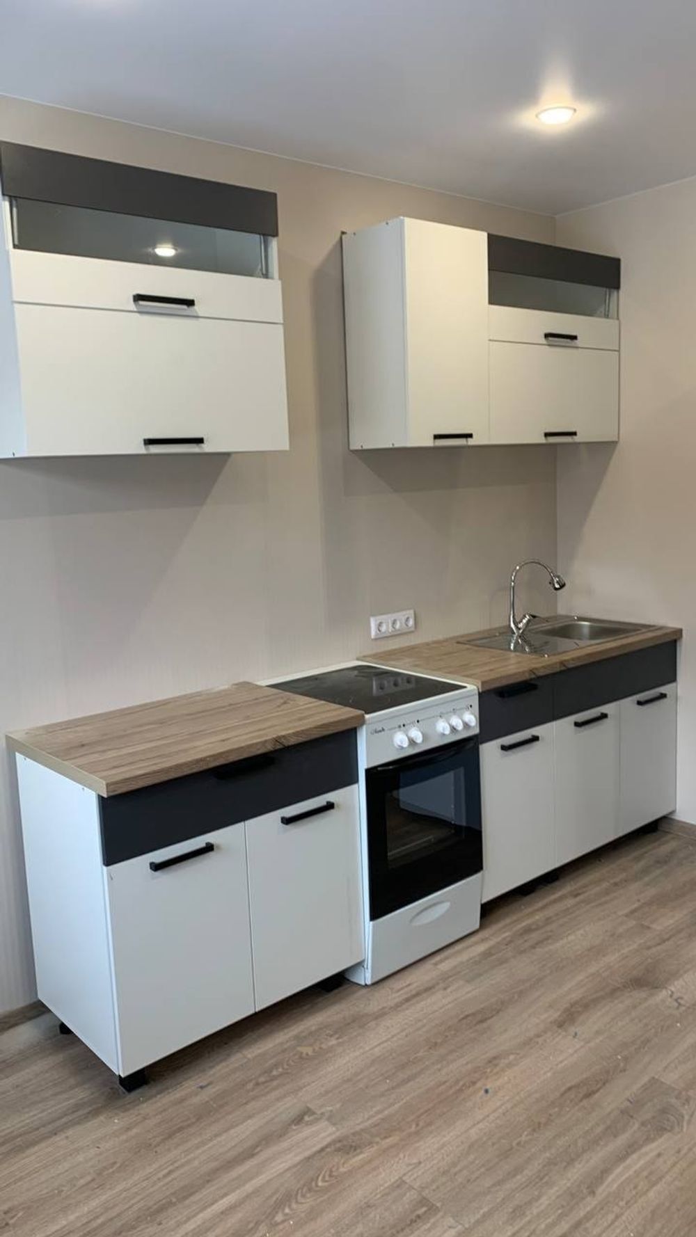 Кухня Монтана белый/графит/дуб кера 2,0м