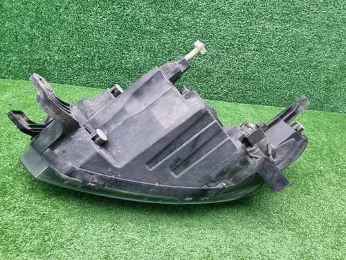 Фара правая Lada Granta (2018-н.в.) галоген