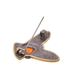 AM-3483 Брошь «Мотылек Медведица» (латунь, янтарь)