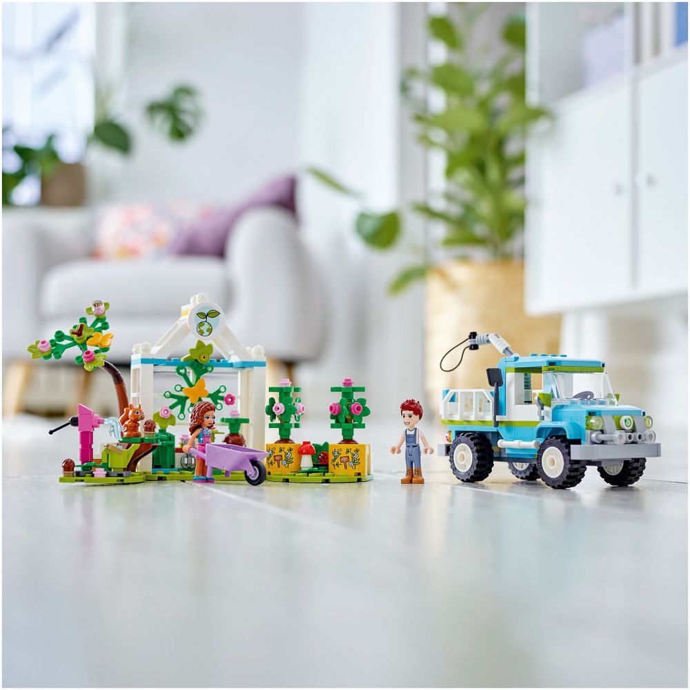 Конструктор LEGO Friends 41707 Машина для посадки деревьев