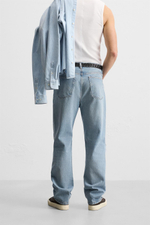 Джинсы straight fit с принтом в виде брызг краски