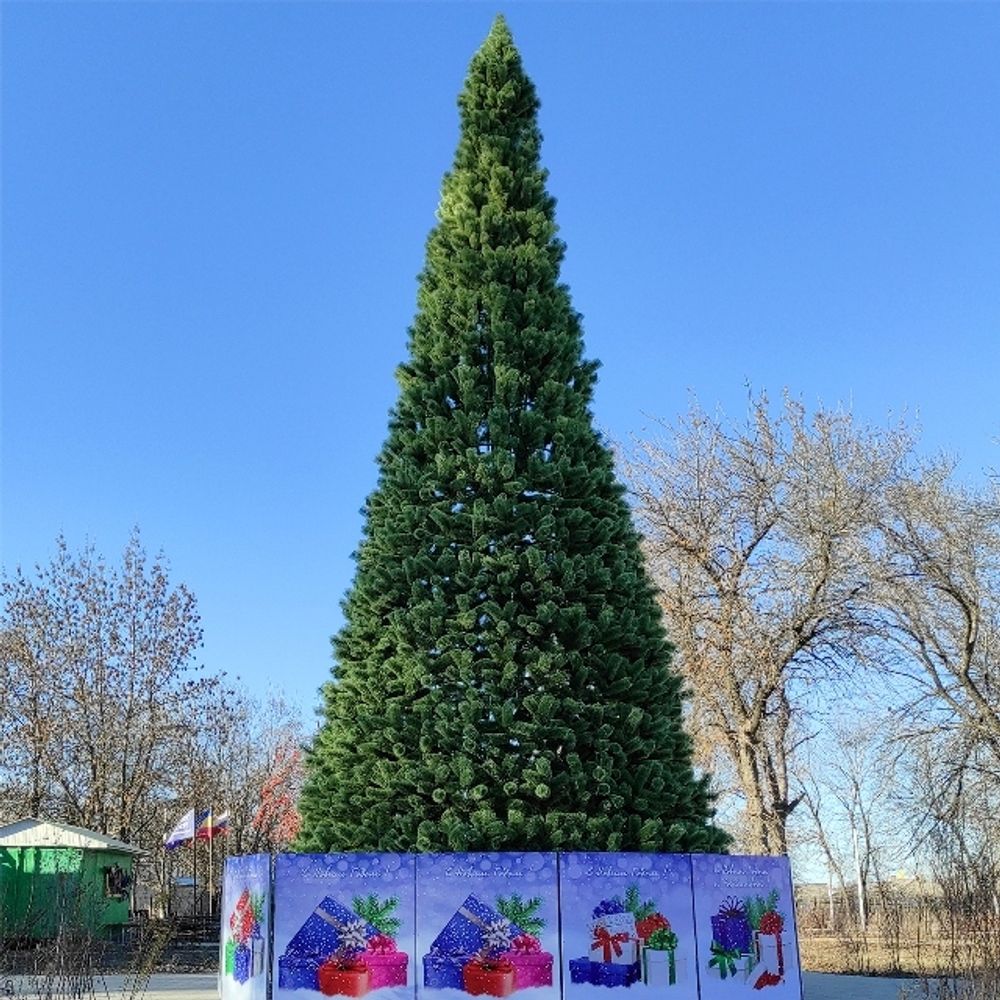 уличная елка каркасная Уральская