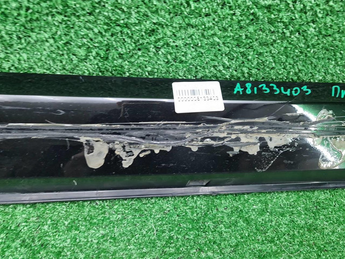 Накладка порога правая Voyah Passion (2022-н.в.)