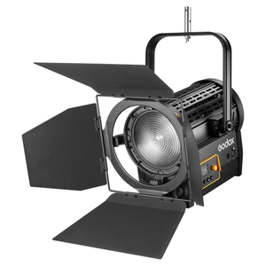Осветитель светодиодный Godox F7-120D K2 с линзой Френеля