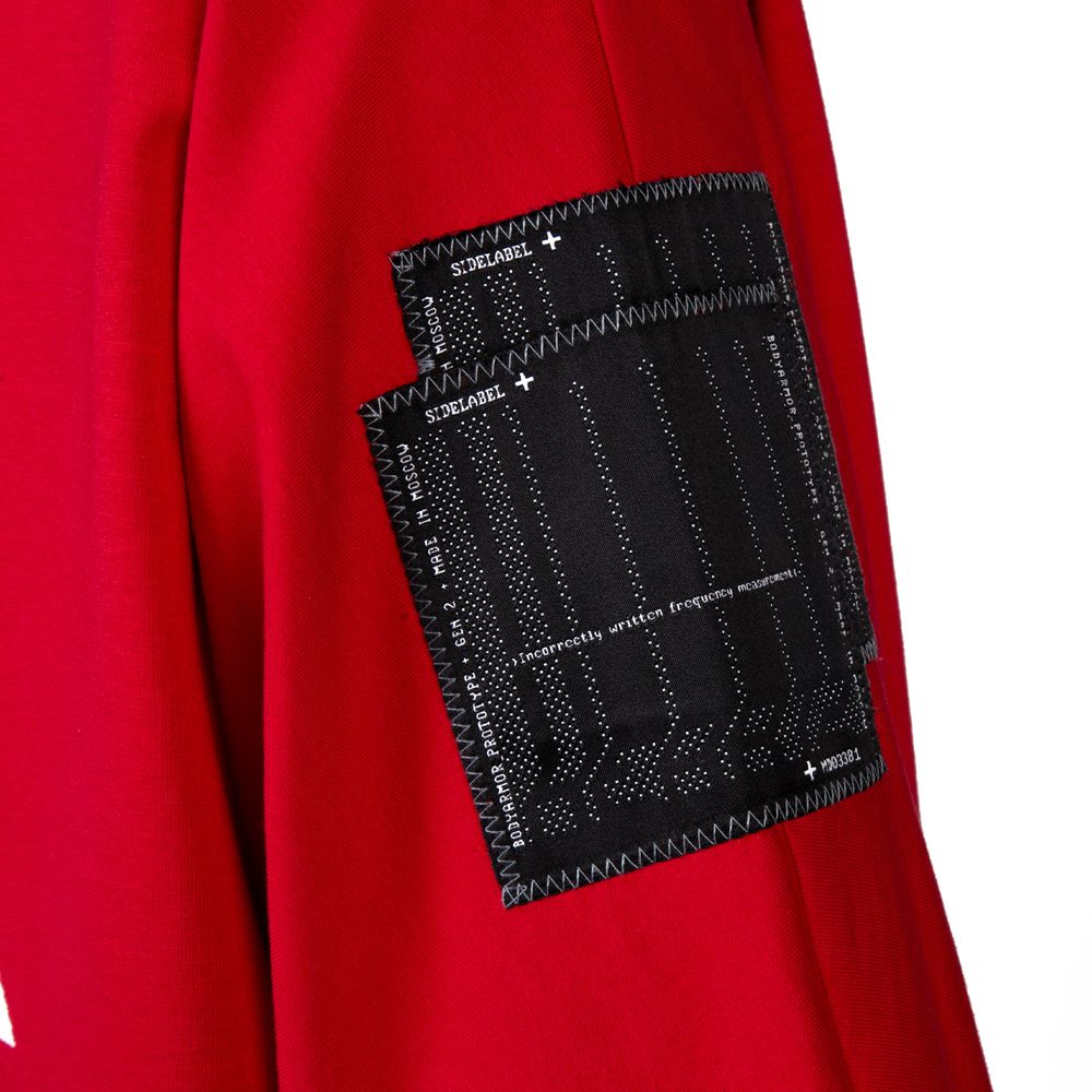 Футболка Metamo(r)phosis Красная