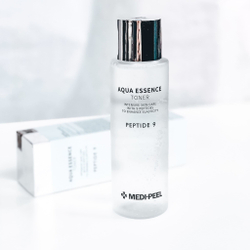 Тонер-эссенция с пептидами на гиалуроновой кислоте MEDI-PEEL Peptide 9 Aqua Essence Toner