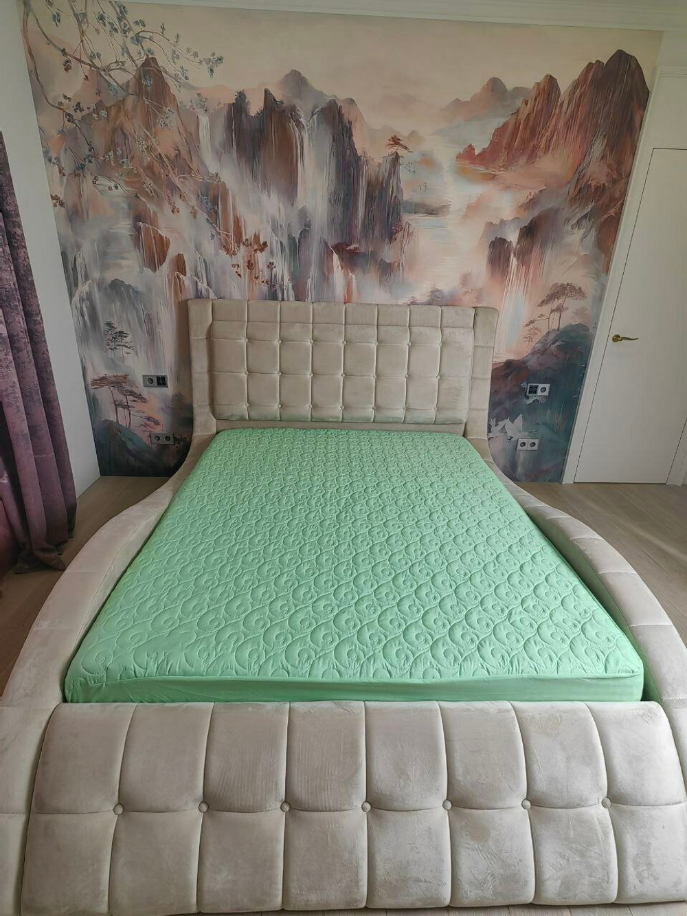 Наматрасник INVA защитный стеганный с бортиком 120 х 200 см / салатовый