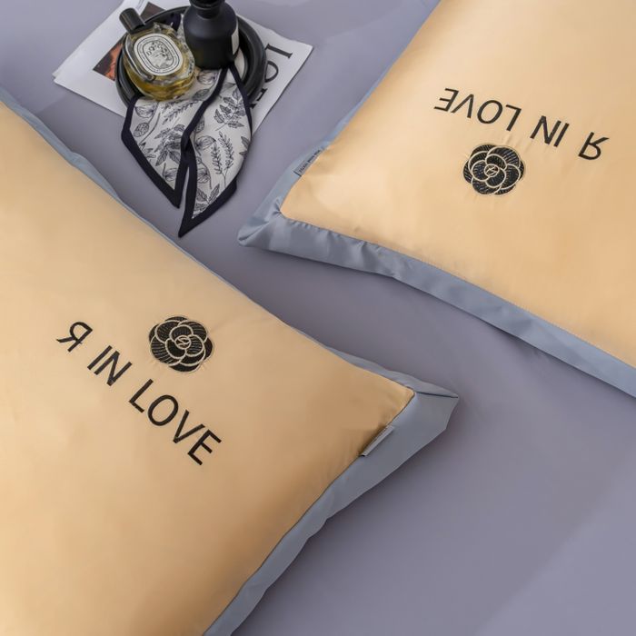 Комплект постельного белья Сатин-Шелк «Сердечные нотки»