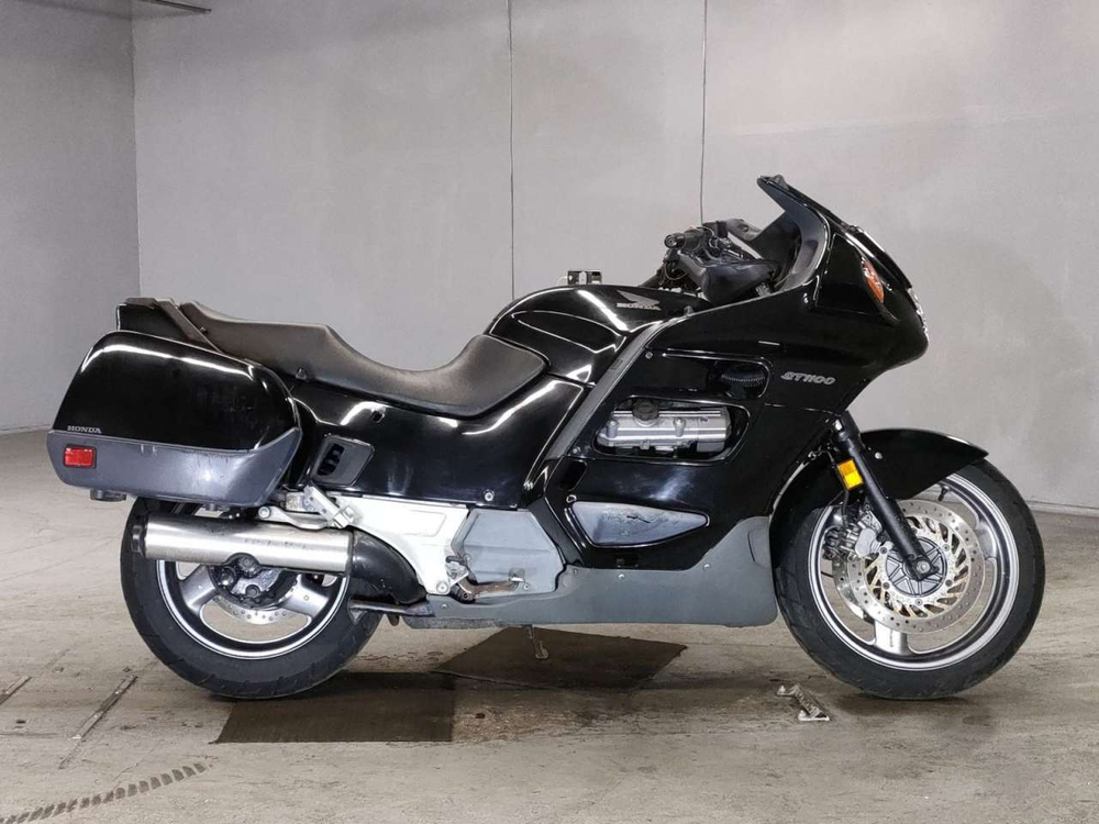 Honda ST 1100 Pan European  JH2SC2620RM400027
