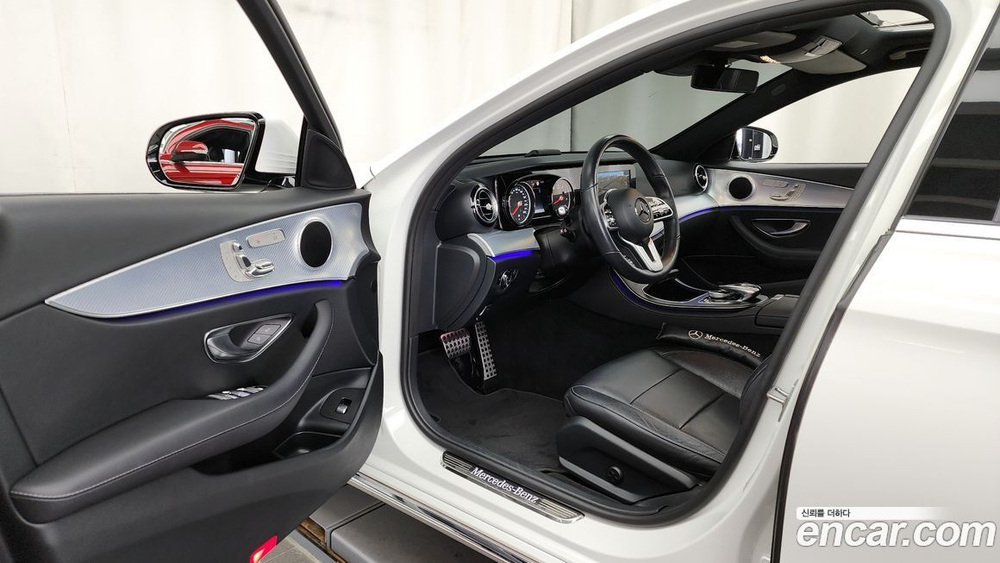 Mercedes-Benz E-Class W213 E250 Avangarde (12.2019)