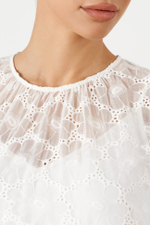 23239 Блузка женская (молочный)