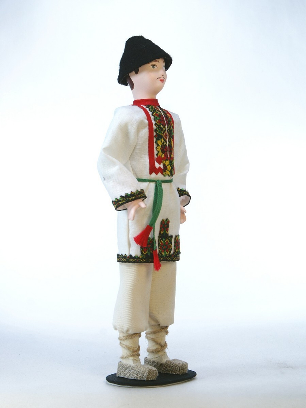 Кукла коллекционная Мариец