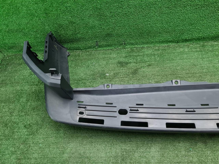 Бампер задний Land-Rover Discovery 3 (2004-2009)