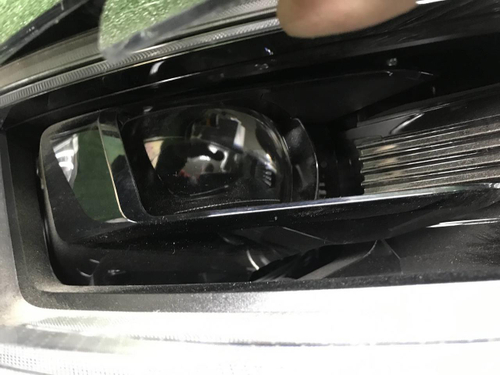 Битая Фара правая RR Vogue 5 L460 (21-нв) LED