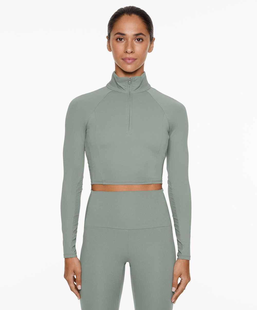 Oysho Короткий лонгслив Comfortlux из ткани в рубчик с застежкой-молнией, серо-зеленый