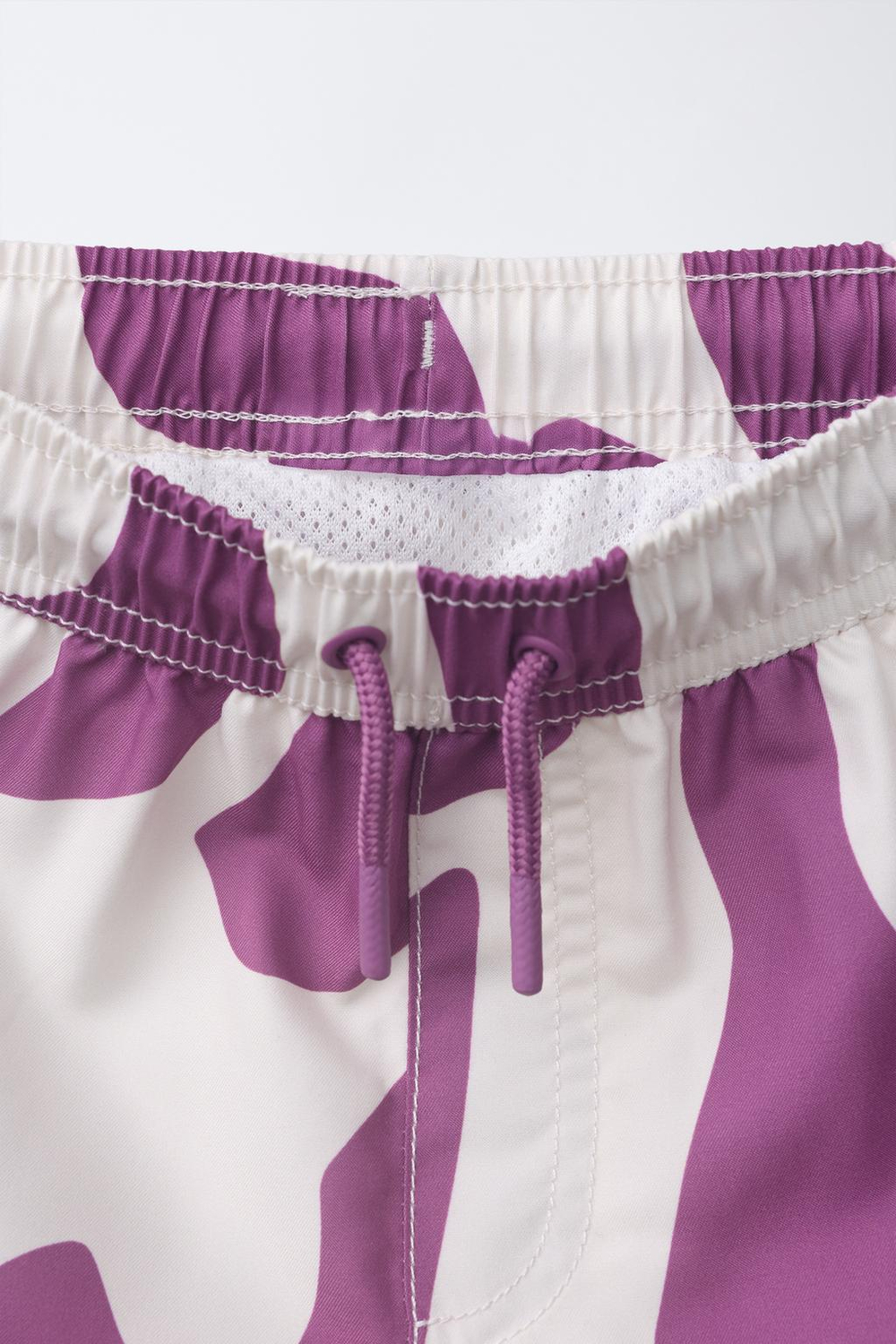 ZARA ПЛАВКИ-БЕРМУДЫ С ГЕОМЕТРИЧЕСКИМ ПРИНТОМ, РАЗНОЦВЕТНЫЙ