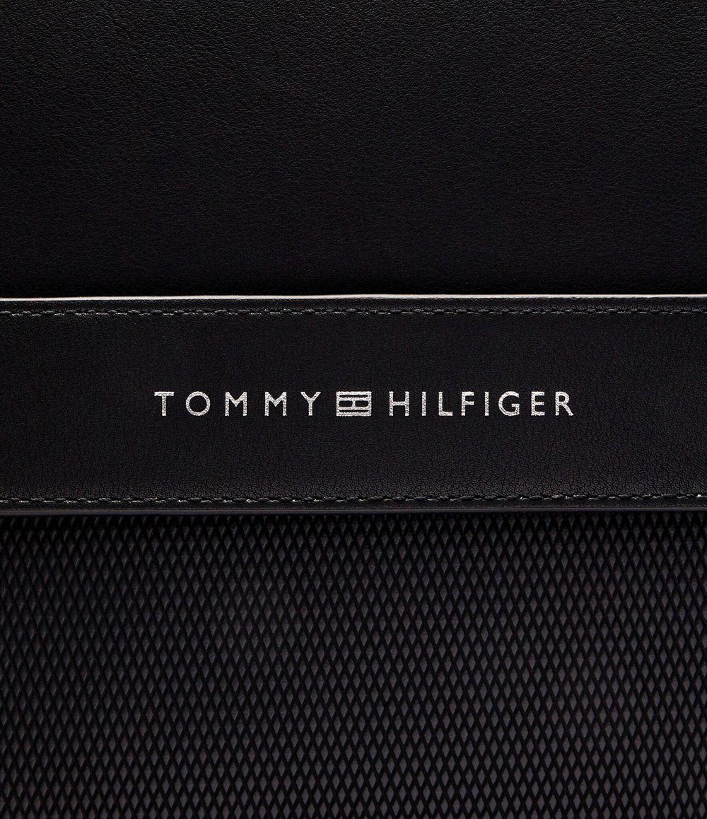 Рюкзак Tommy Hilfiger - черный(AM0AM12725)