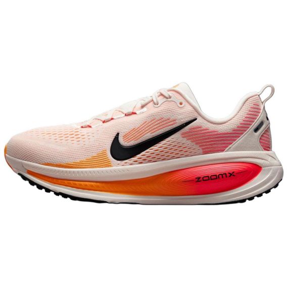 NIKE Vomero 18 Беговые кроссовки Низкие Белые и оранжевые Женские