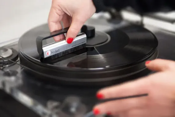 Pro-Ject BRUSH IT