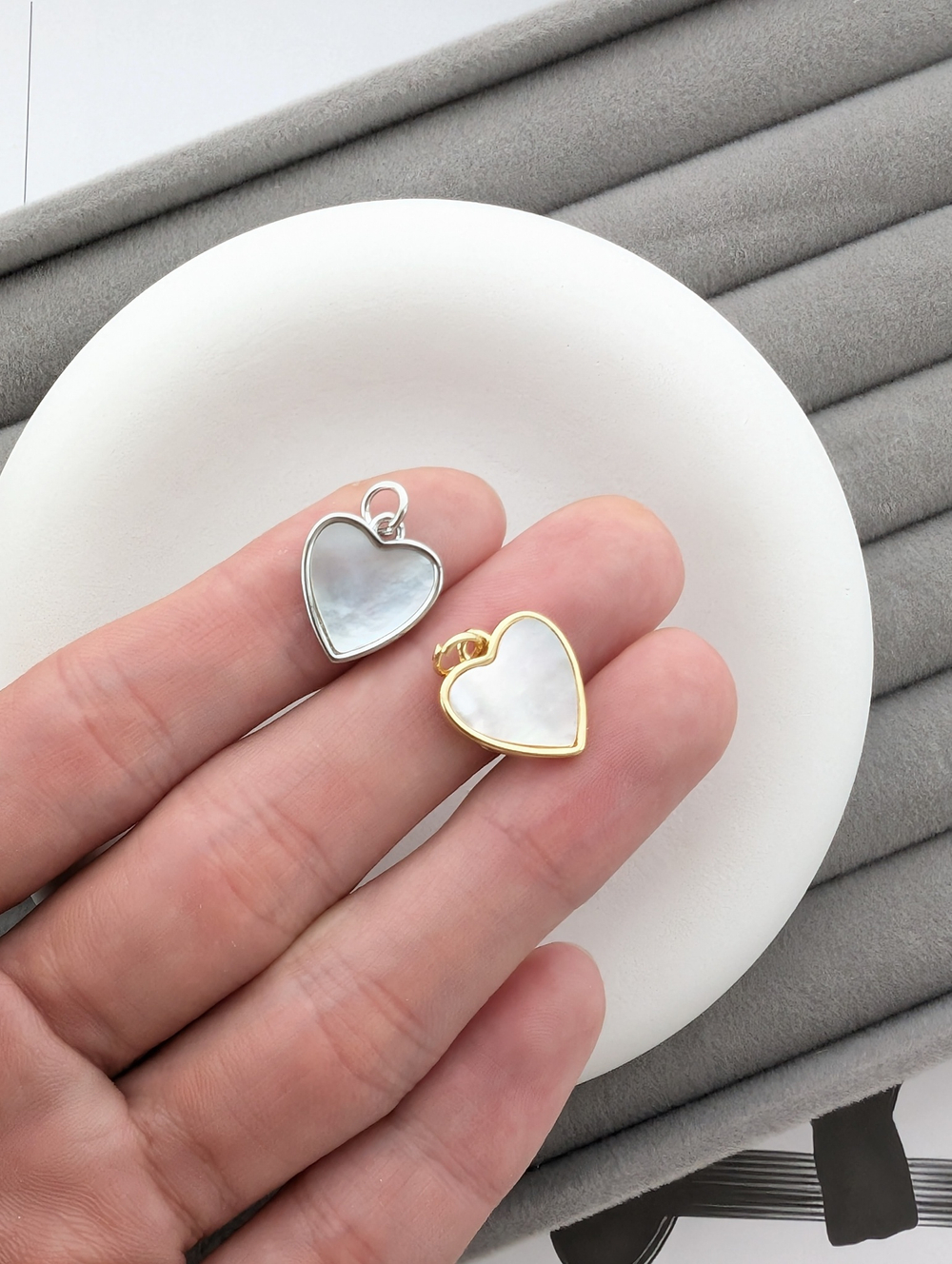 Подвеска сердце с перламутром 13.5мм