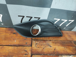 Накладка ПТФ левая Ford Focus 2 08-11 Б/У Оригинал 8M5119953AE