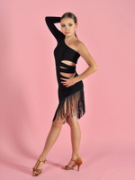 Платье для танцев с бахромой