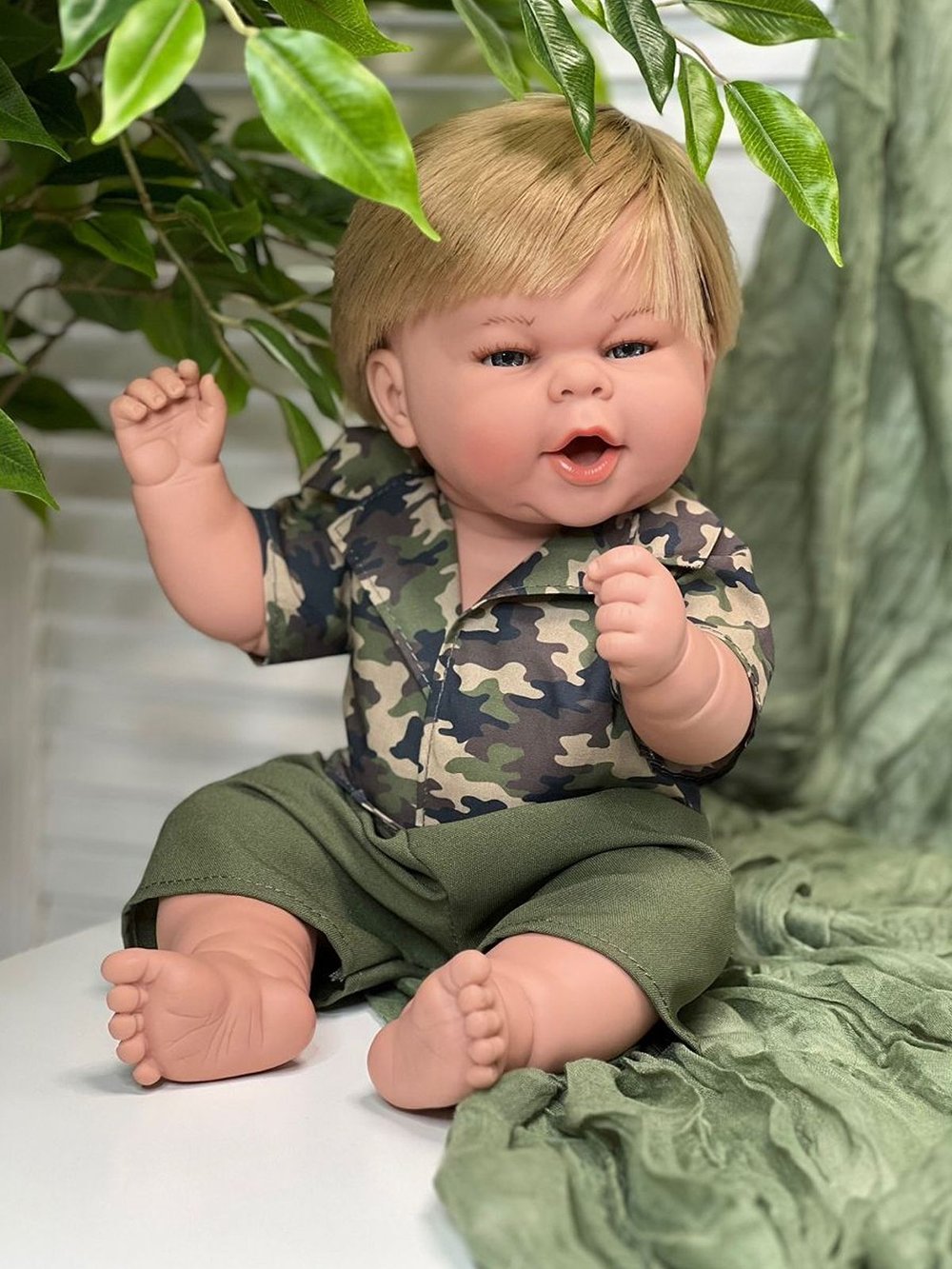 Кукла Manolo Dolls виниловая Thais 45см в пакете (8295)