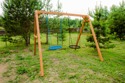 Деревянные качели с двумя качелями гнездо 60 см