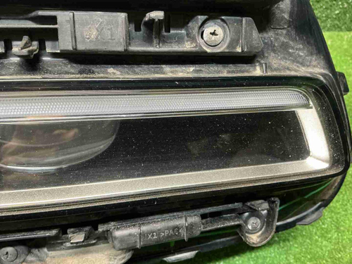 Битая Фара правая Genesis GV80 (2020-2023) LED