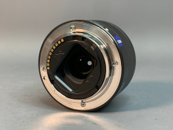 Sony Sonnar T* FE 35mm f/2.8 ZA