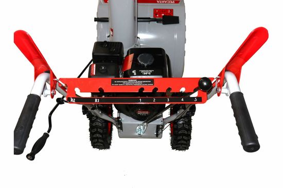 Бензиновый снегоуборщик "РЕСАНТА" СБ 4100