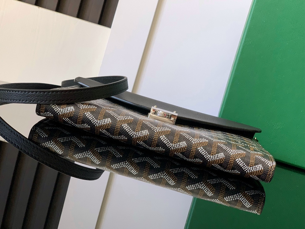 Goyard Chypre Wallet Pouch
