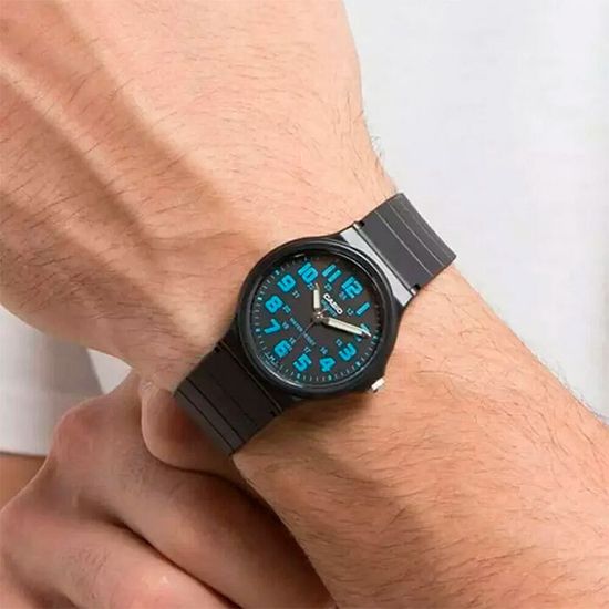 Наручные часы Casio MQ-71-2BDF