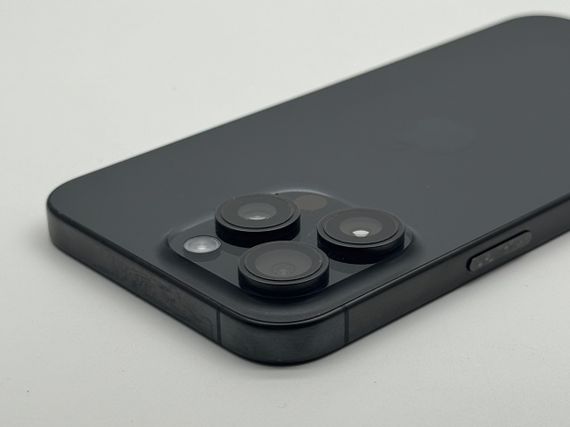 iPhone 15 Pro Max 256Gb Black Titanium