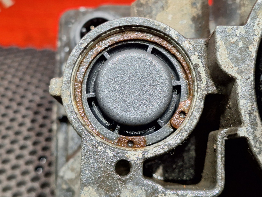 Кран управления тормозами прицепа 2018г