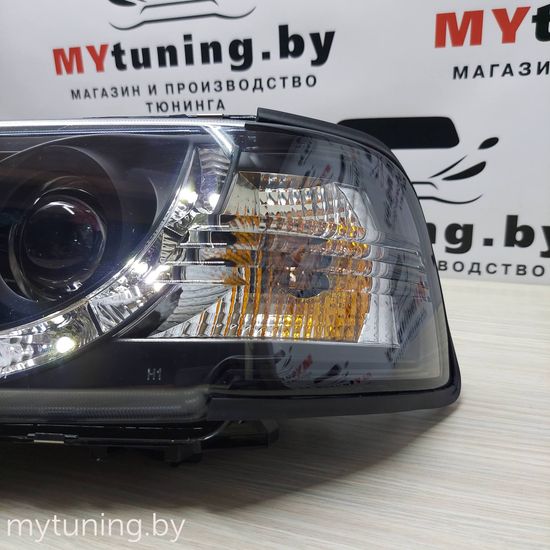 Передние фары DAYLIGHT BLACK для Audi 80 B4