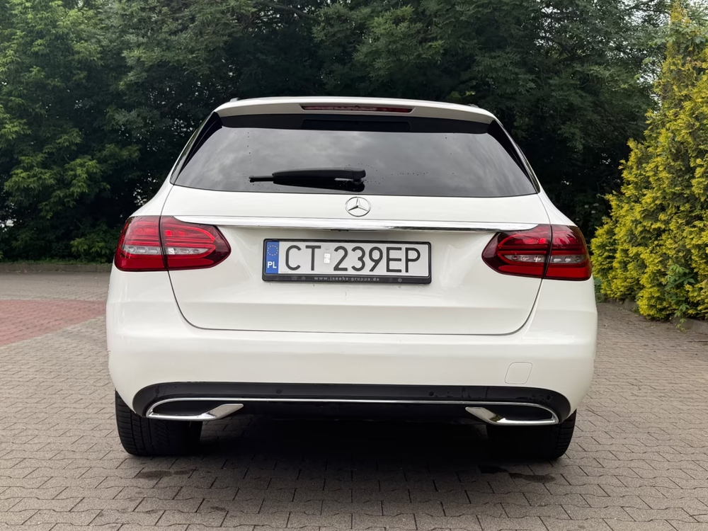 Mercedes-Benz C 180