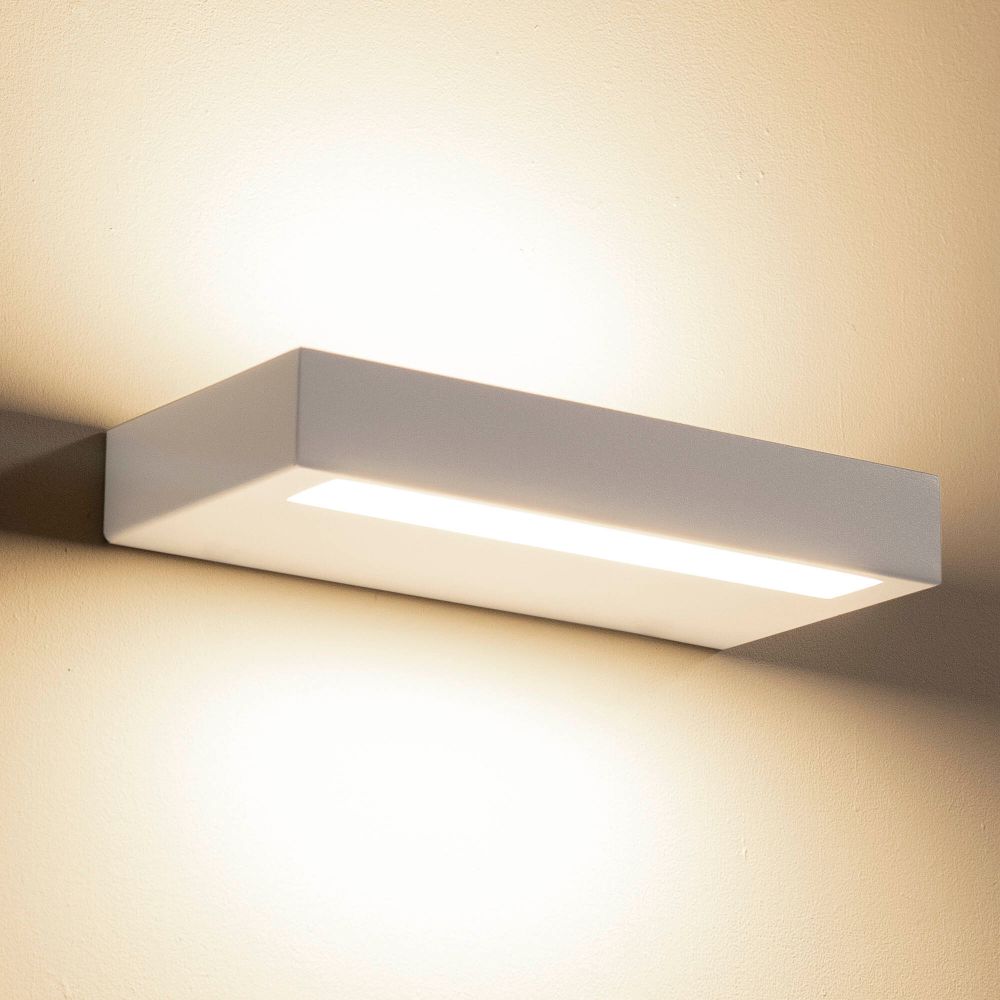 9207 Настенный светильник CONIL