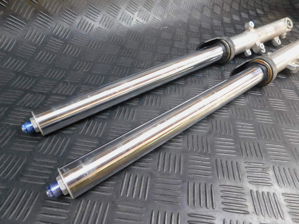 Перья вилки Yamaha XJR1300 RP03J 2005