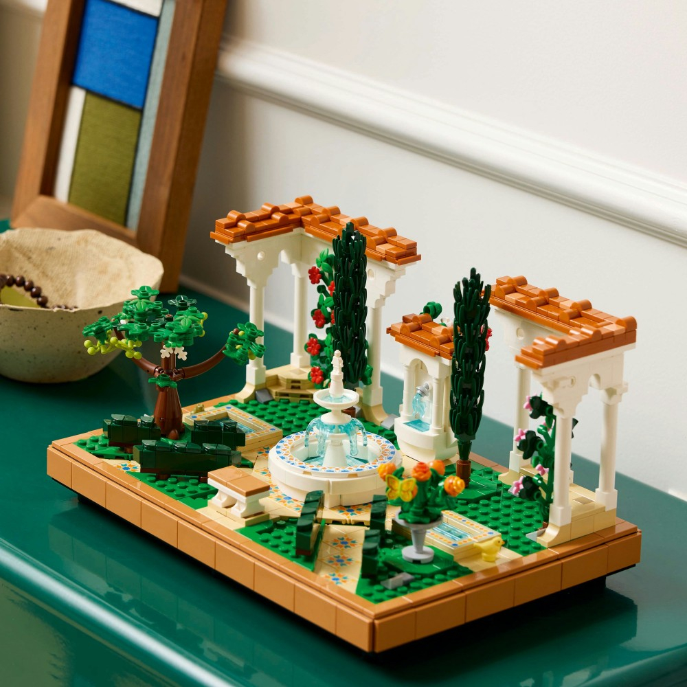 LEGO Icons - Фонтан в саду 10359
