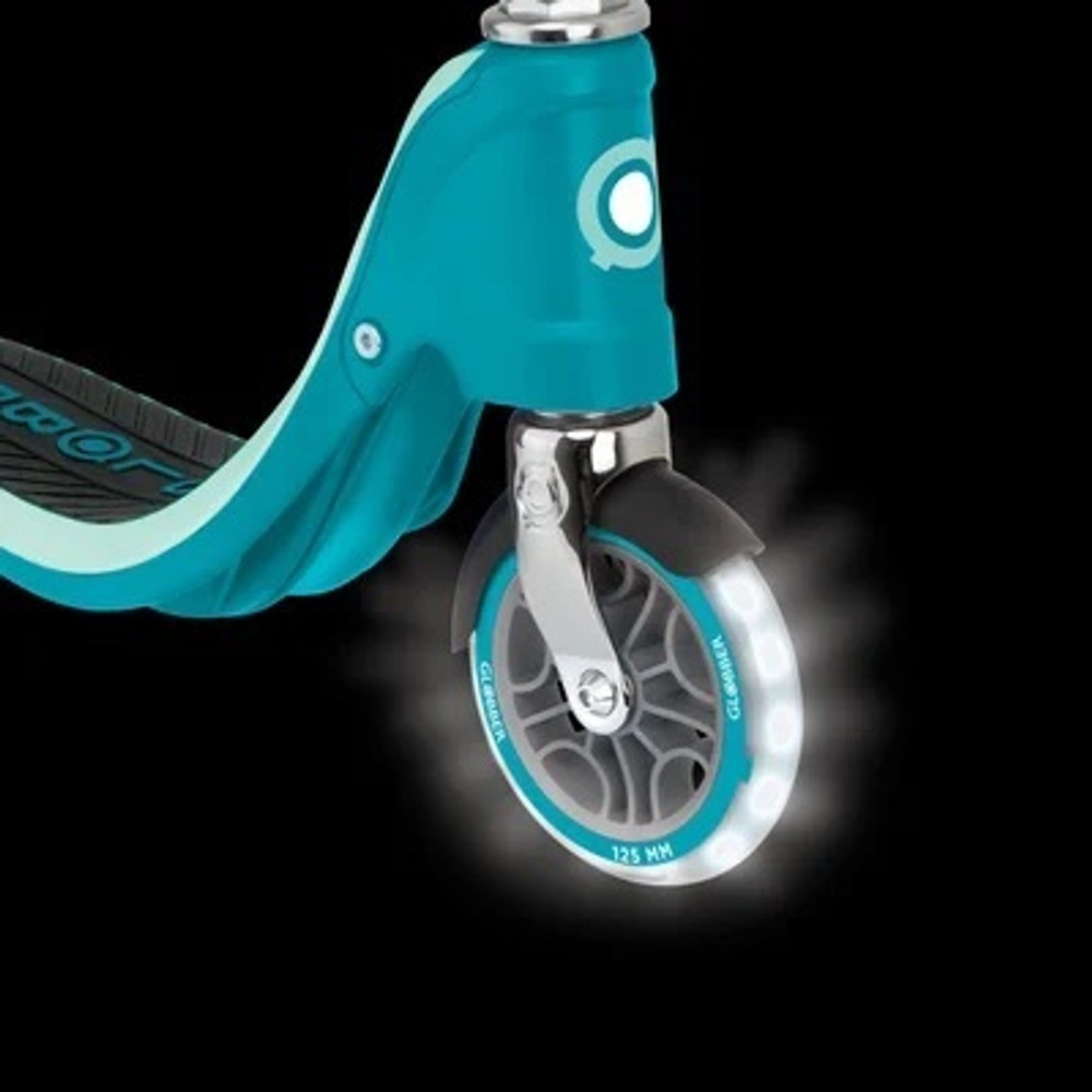 Самокат Globber Flow 125 Lights бирюзовый