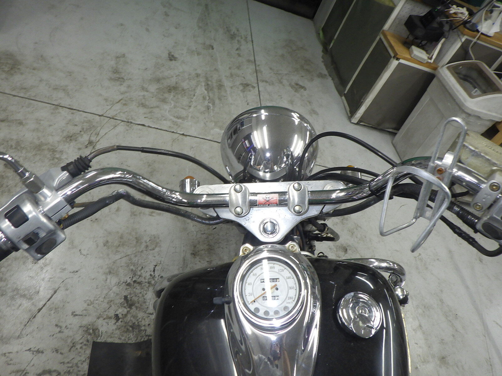 Yamaha Dragstar 400 XVS400 classic  027504